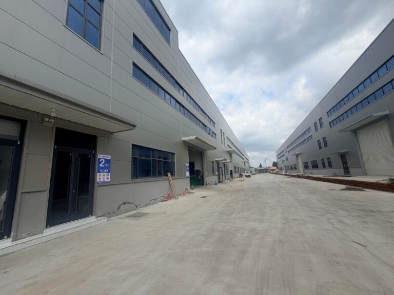 pefilm factory2